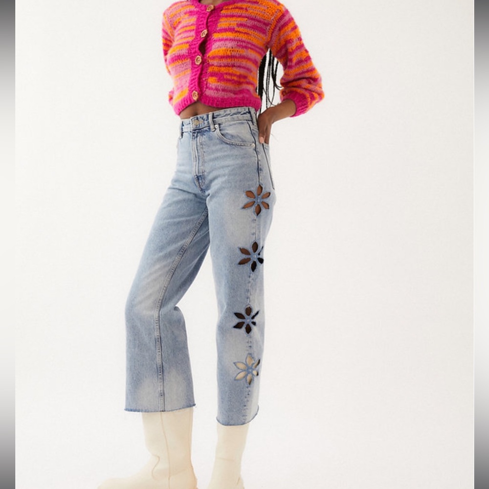 Tach Denim Pant Cut out embroidered flowers at the side acid wash look size XS